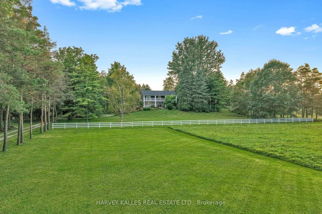 11084 Fifth Line Nassagaweya N/A, Milton