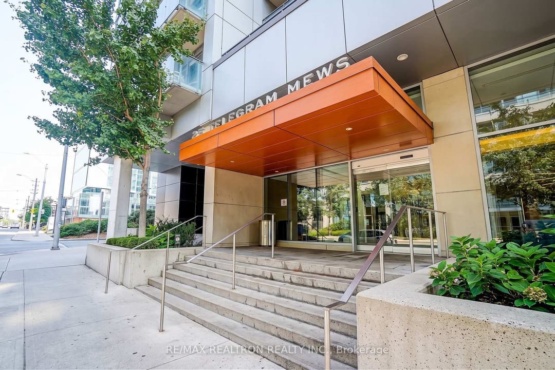 25 Telegram Mews Unit 611, Downtown Toronto / Waterfront