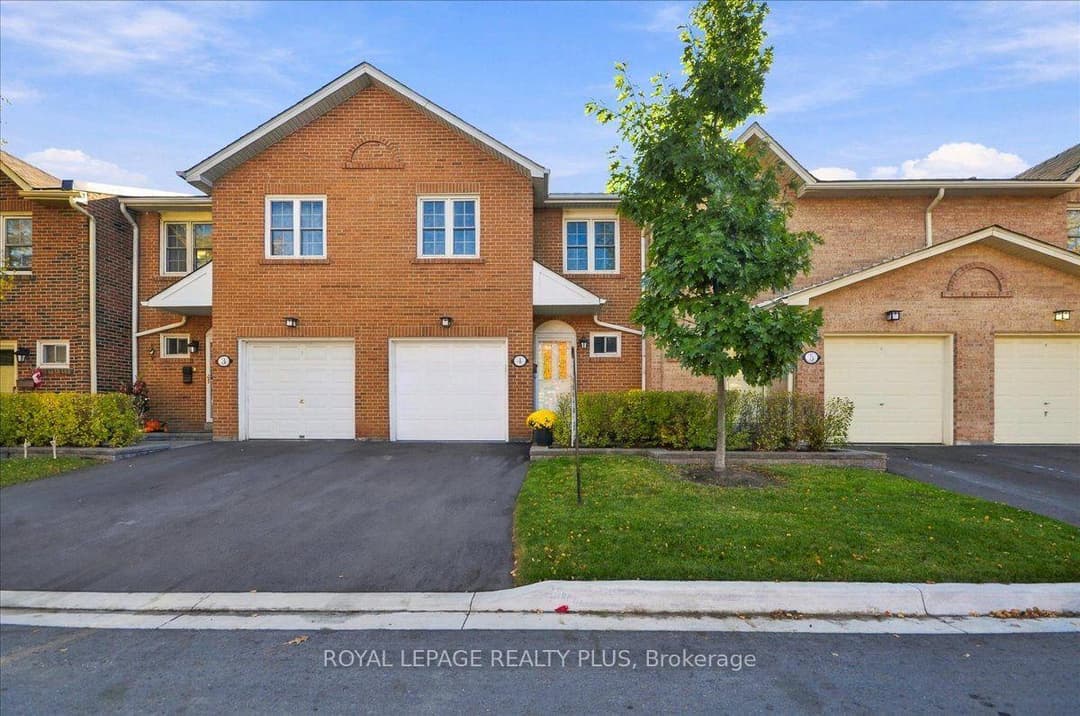 1951 Rathburn Road Unit 4, Mississauga