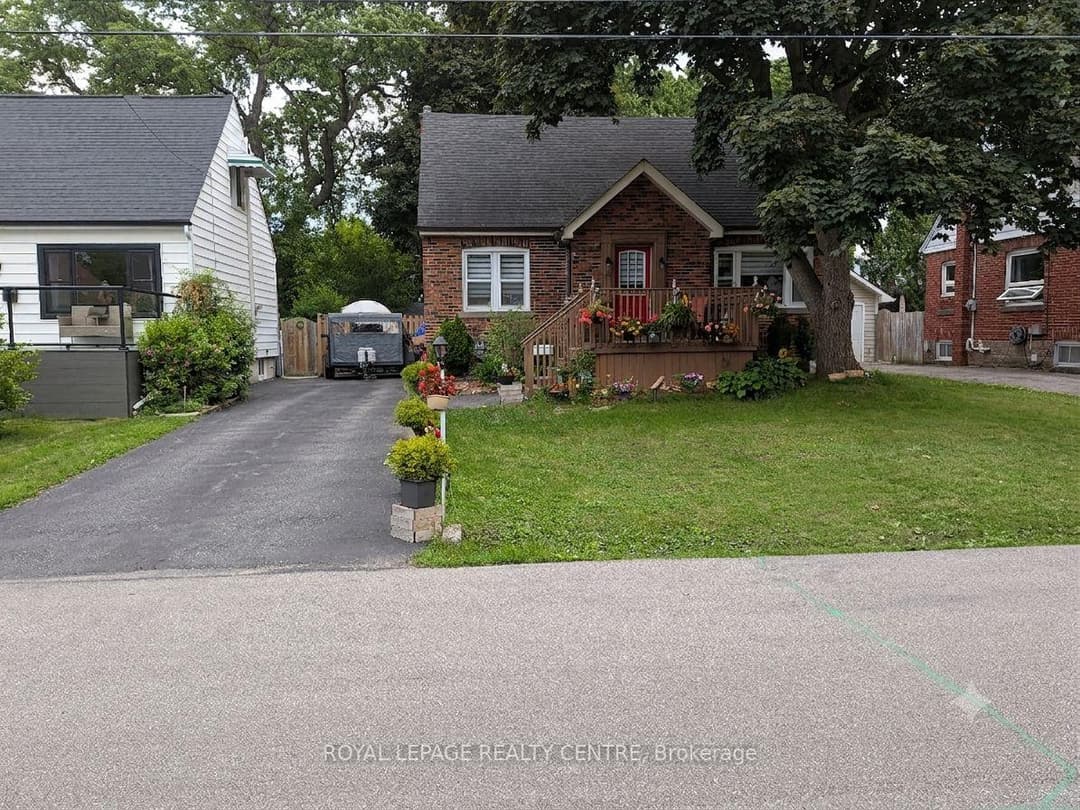 114 First Street, Hamilton