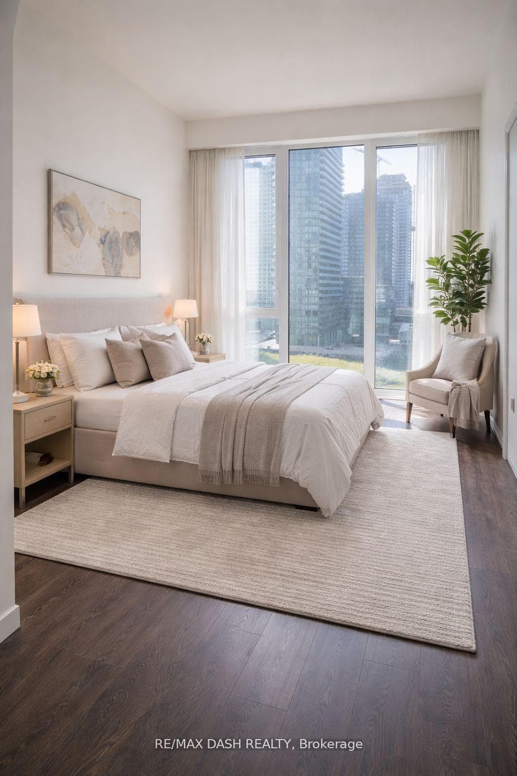27 Bathurst Street Unit 806W, Downtown Toronto / Waterfront