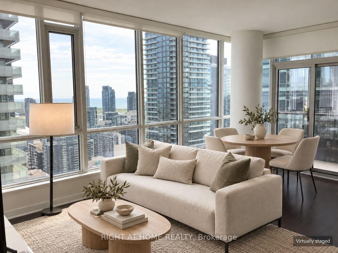 295 Adelaide Street Unit 3809, Downtown Toronto / Waterfront