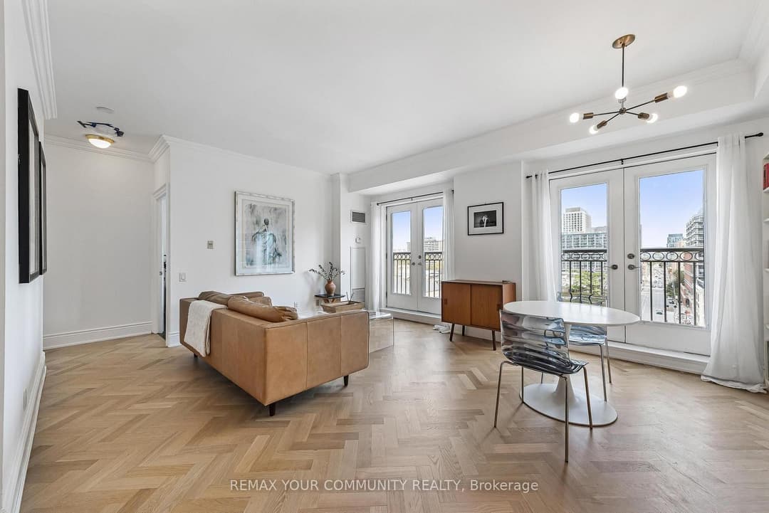 120 Lombard Street Unit 901, Regent Park / Cabbagetown / St. James Town