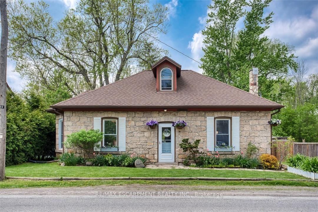 1539 Brock Road, Hamilton