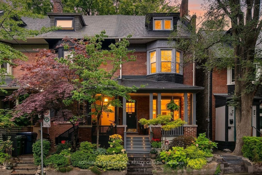 36 Aberdeen Avenue, Regent Park / Cabbagetown / St. James Town
