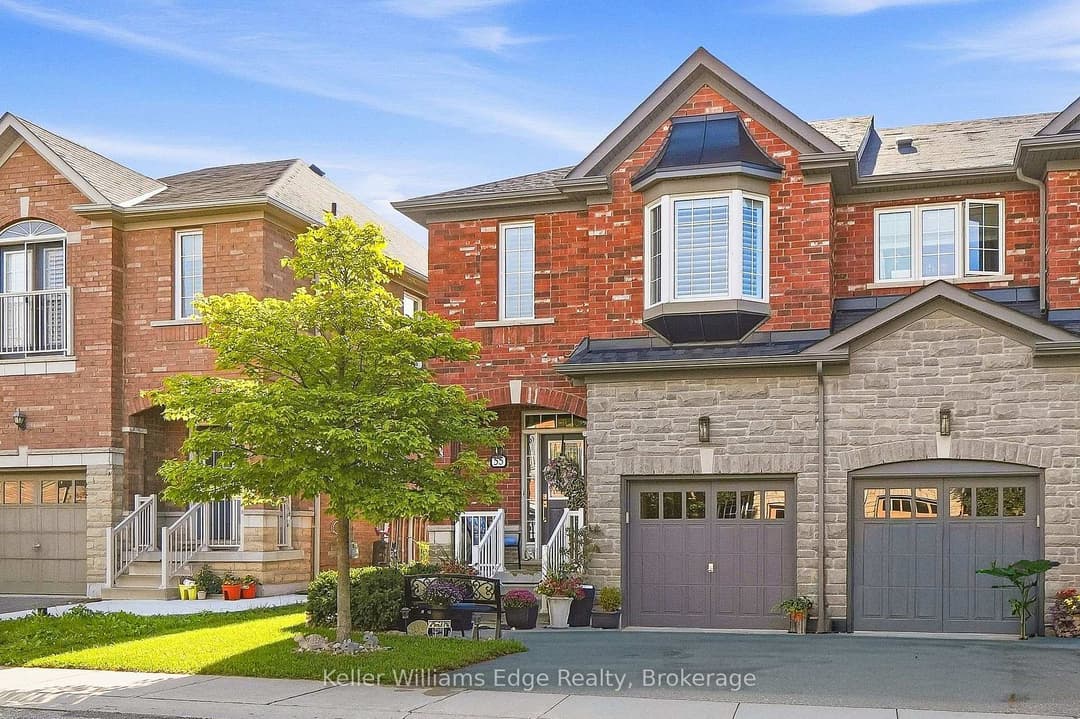 745 Farmstead Drive Unit 55, Milton