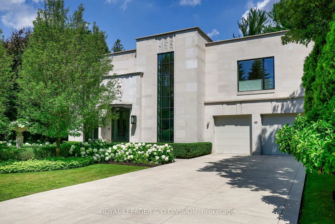 20 Forest Glen Crescent, Bridle Path / York Mills / Hoggs Hollow