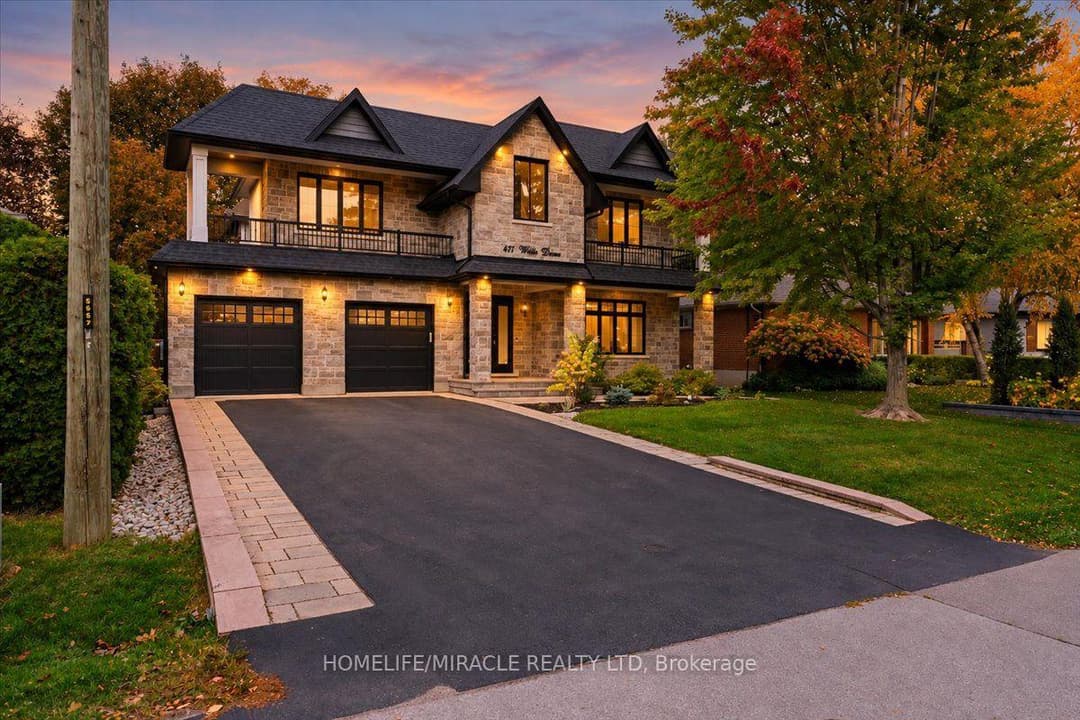 471 Willis Drive, Oakville