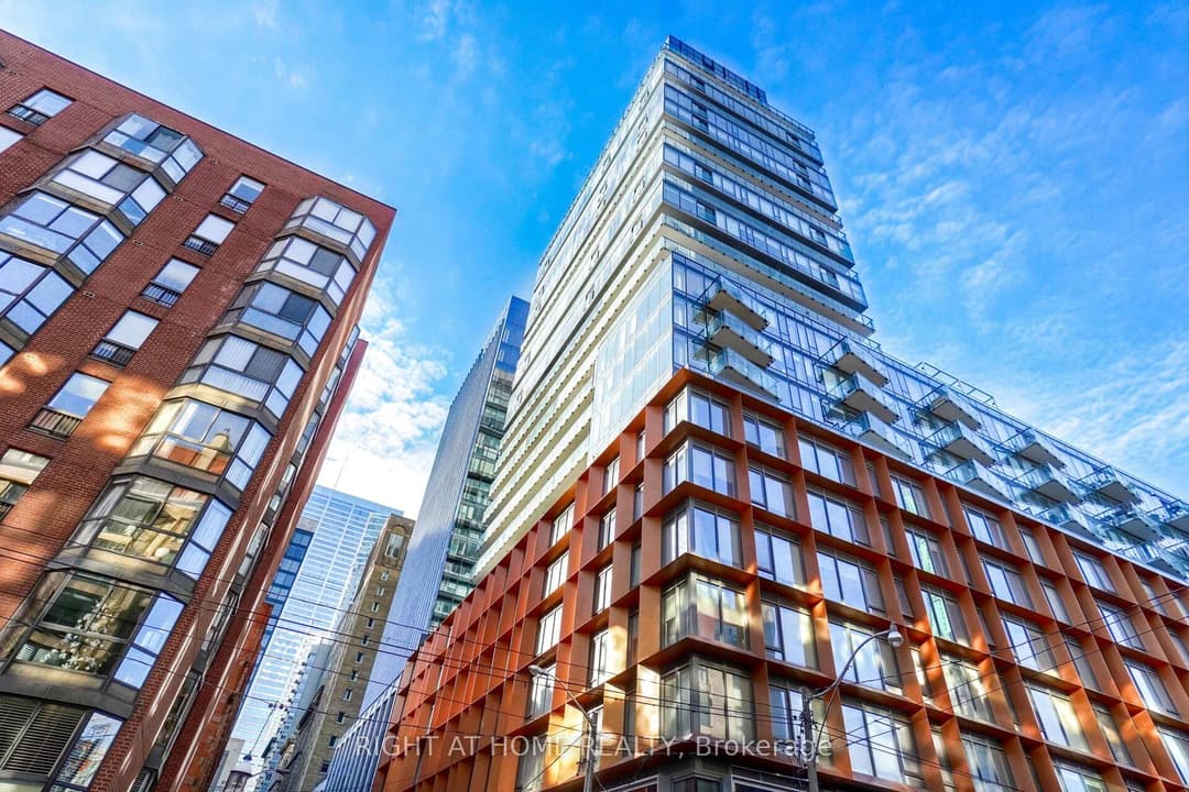 60 Colborne Street Unit 1407, Regent Park / Cabbagetown / St. James Town