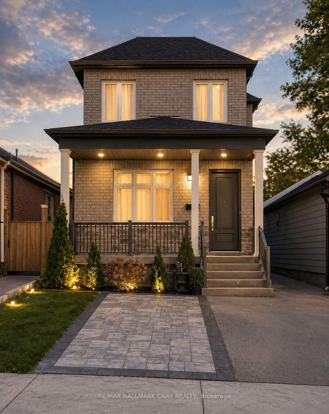 611 Northcliffe Boulevard, Forest Hill / Deer Park