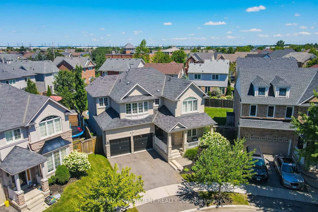 1533 Morse Place, Milton
