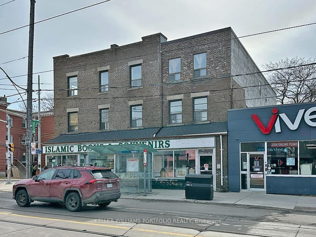 1395 Gerrard Street, Riverdale / Leslieville