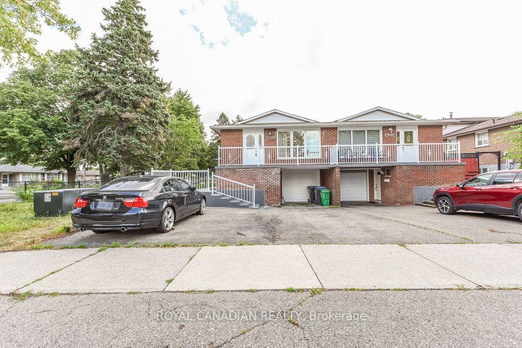 7700 Kittridge Drive, Mississauga