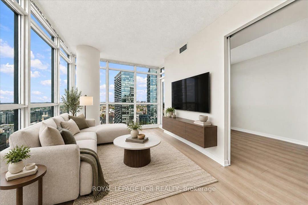 25 Capreol Court Unit 3807, Downtown Toronto / Waterfront