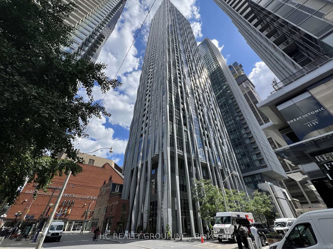 1 Yorkville Avenue Unit 4512, Annex / Yorkville / Summerhill