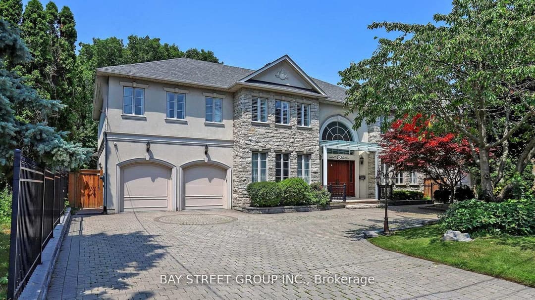 78 York Road, Bridle Path / York Mills / Hoggs Hollow
