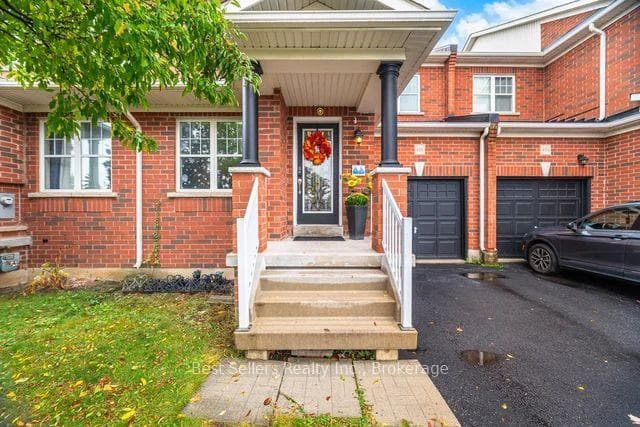 416 Duncan Lane, Milton