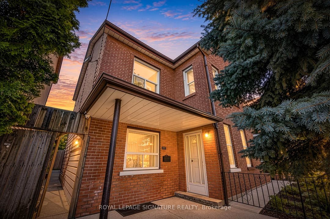 212 Lippincott Street, Downtown Toronto / Waterfront