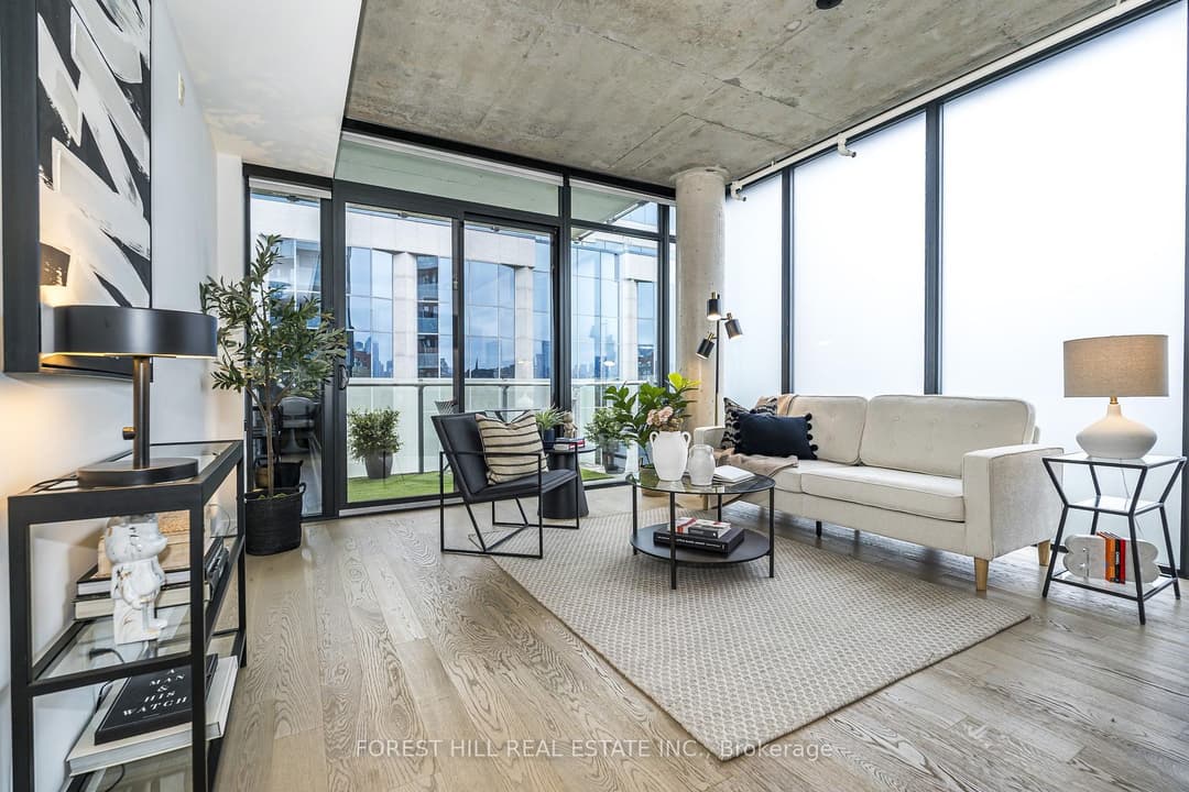 25 Stafford Street Unit 611, Downtown Toronto / Waterfront
