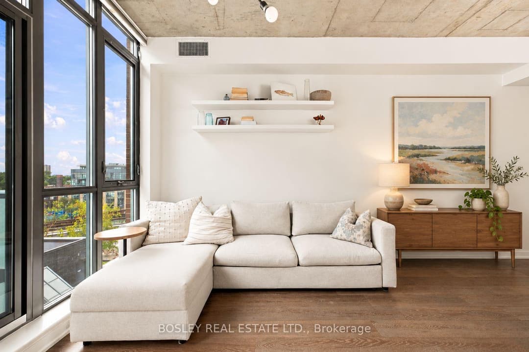 8 Gladstone Avenue Unit 613, Downtown Toronto / Waterfront