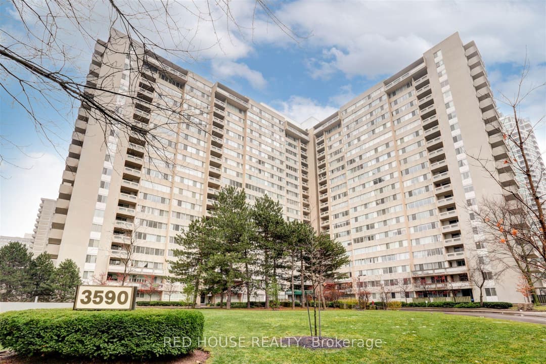 3590 Kaneff Crescent Unit 705, Mississauga