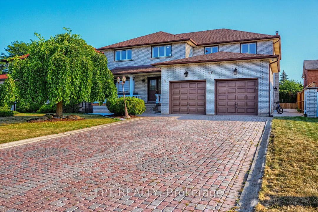 16 Vogue Court, Hamilton